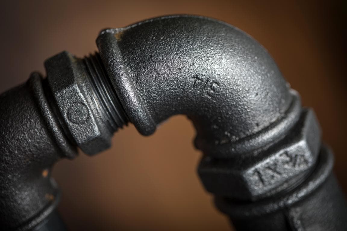 Pipe fitting detail